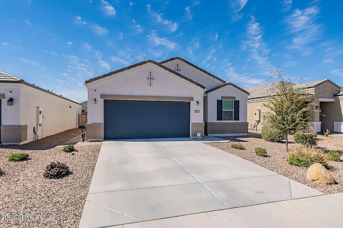Building Photo - 28682 N Geode Dr