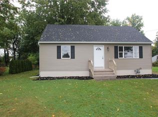 106 Coldwater Rd, Rochester, NY 14624