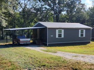 230 Henry Lee Dr, Longview, TX 75605