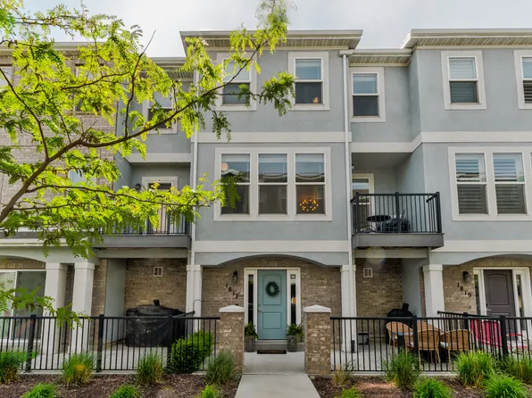 1817 W Torlundy Dr, Riverton, UT 84065