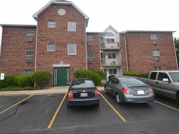 3rd image of 360 Leah Ln APT 2D
