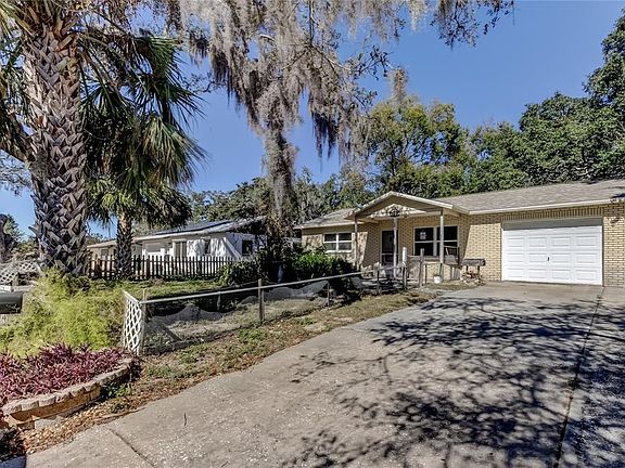 2nd image of 4709 Gazania St