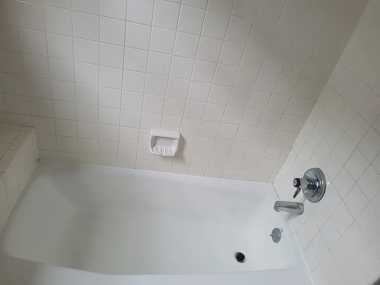 442 New Scotland Ave #D — Photo 11