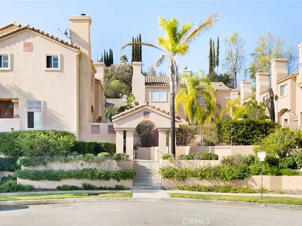 4347 Freedom Dr Unit B, Calabasas, CA 91302