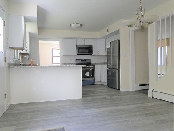 5th image of 804 Junie Ct