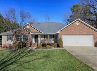 1048 Briarcliff Rd, Mooresville, NC 28115