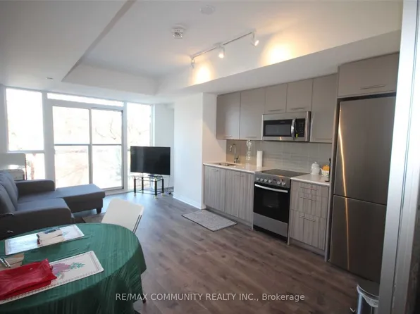 1630 Queen St E, Toronto, ON