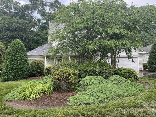 3365 Garrett Dr SW, Concord, NC 28027