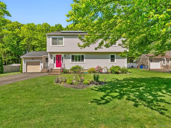 60 Tennyson Avenue, North Haven, CT 06473
