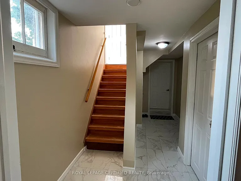 848 Garth St #BASEMENT — Photo 2