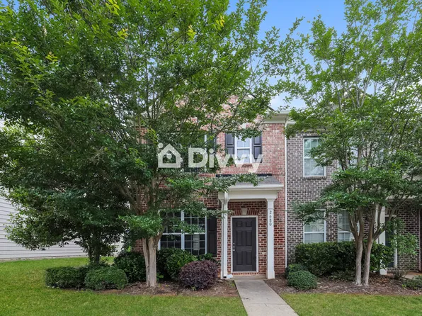 2680 Bayrose Cir, East Pt, GA 30344