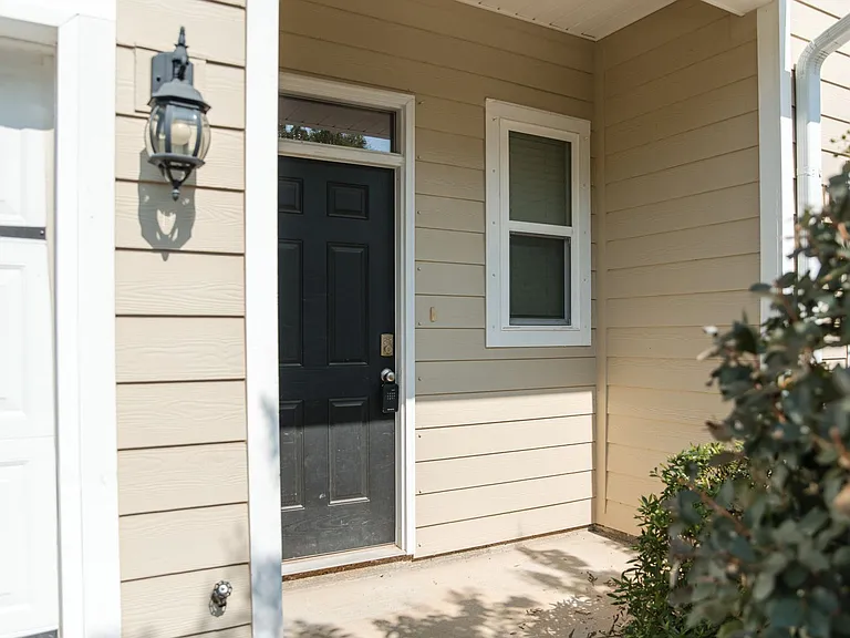 25806 Pollard Rd #37 — Photo 2