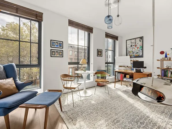 71 Greene Avenue image 8 of 21