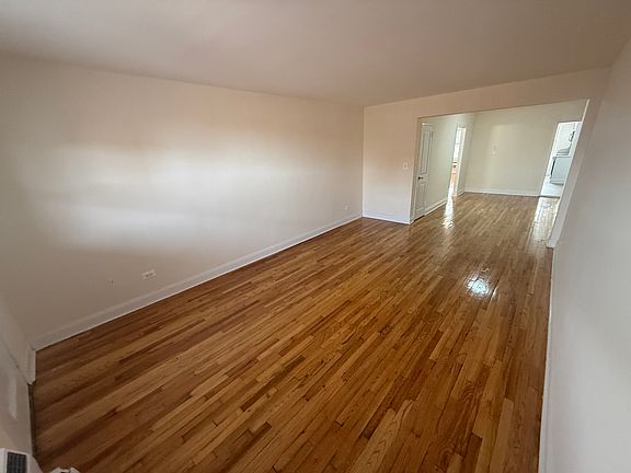 3rd image of 21503 40th Ave Floor 1