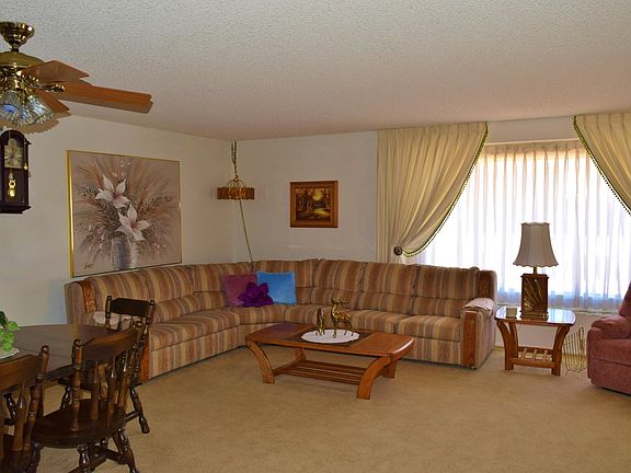 2nd image of 9613 W Glen Oaks Cir N