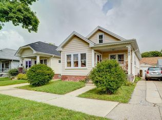 1204 Wolff St, Racine, WI 53402