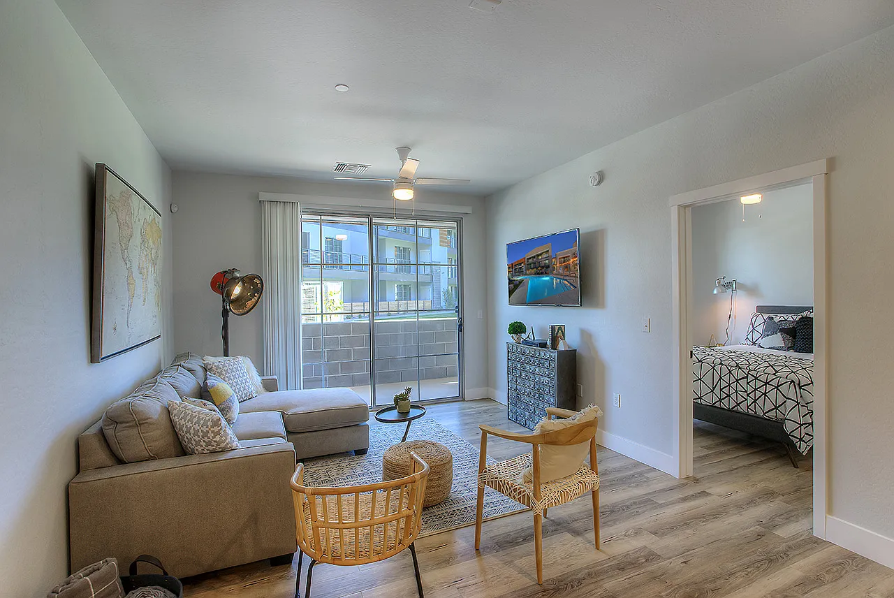 District Lofts — Photo 2