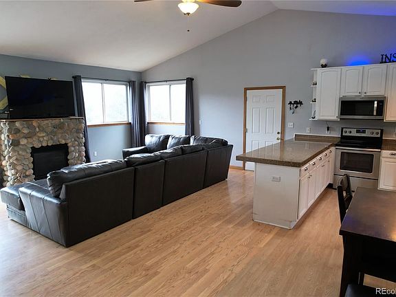 3rd image of 743 S Dory Lakes Dr
