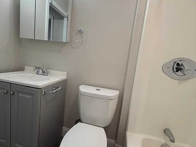 169 Aiken Ave #8 — Photo 7