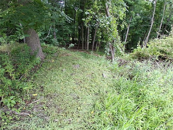 3rd image of 108 Skye Island Dr Lot 15