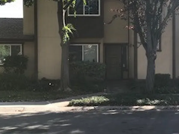 5165 Greenberry Dr, Sacramento, CA 95841