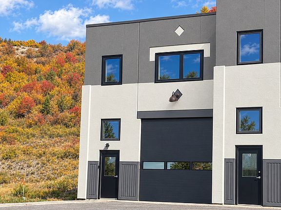 2nd image of 2570 Copper Ridge Drive UNIT C