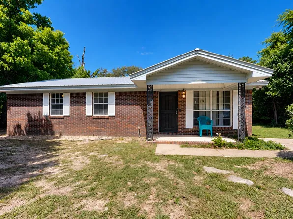 834 McDonald St S, Crestview, FL 32536