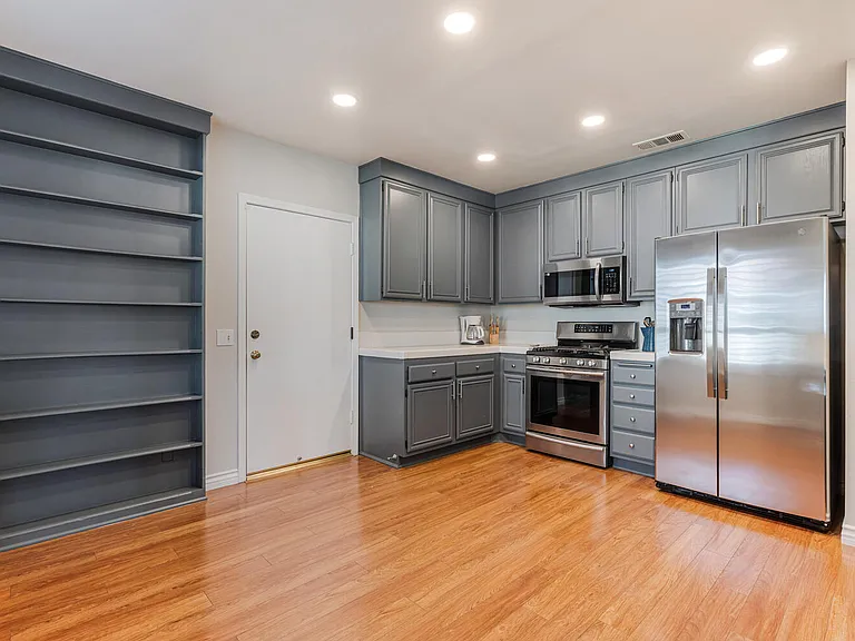 271 Fieldstone Way #A — Photo 2