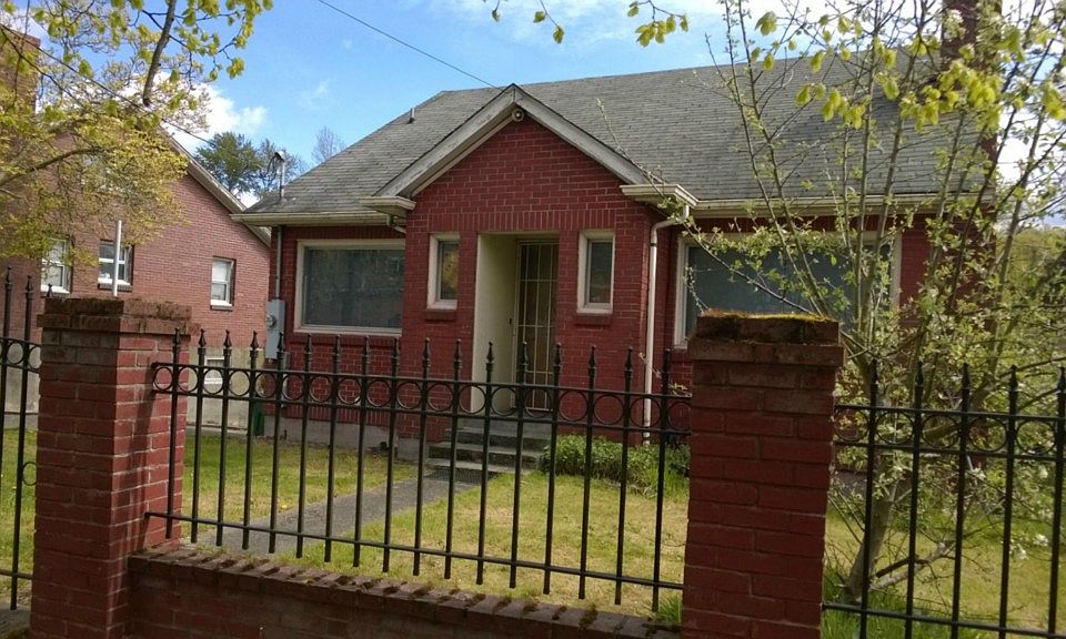 1st image of 5982 Rainier Ave S