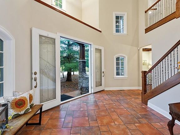 2nd image of 5634 Lily Ln #4