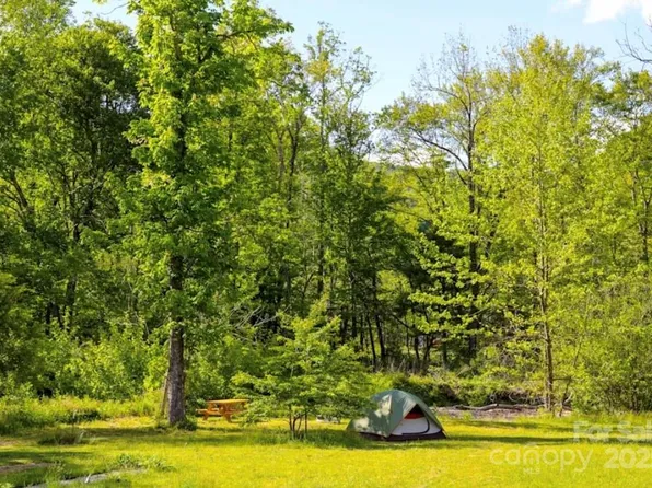 2840 State Highway 9, Black Mountain, NC 28711