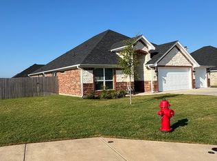 848 Agile St, Hewitt, TX 76643