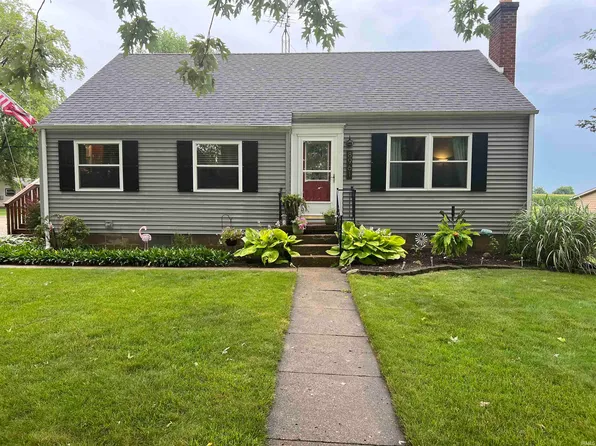 8961 N State Road 55, Pine Village, IN 47975