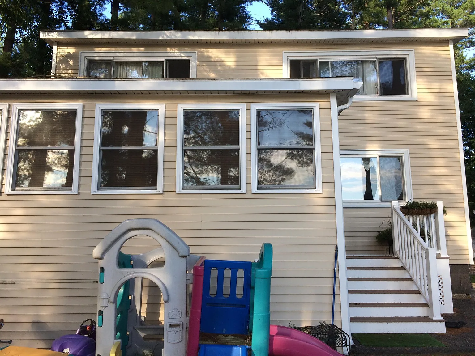 31 Ball Ave — Photo 2