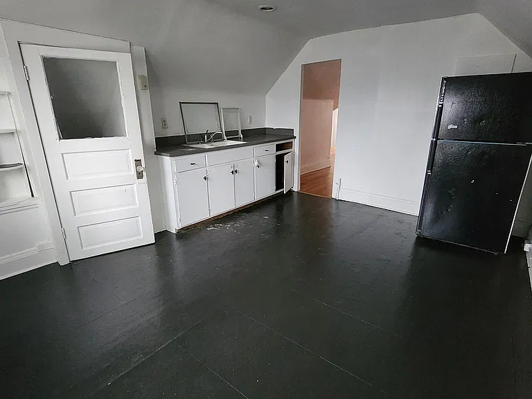 3305 E Overlook Rd #3 — Photo 2
