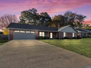 2705 Carrington Dr SW, Decatur, AL 35603