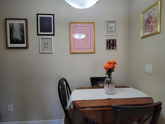 4th image of 244 Sherbrooke St #2422