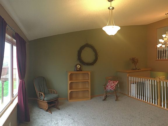 Lots of room on main level