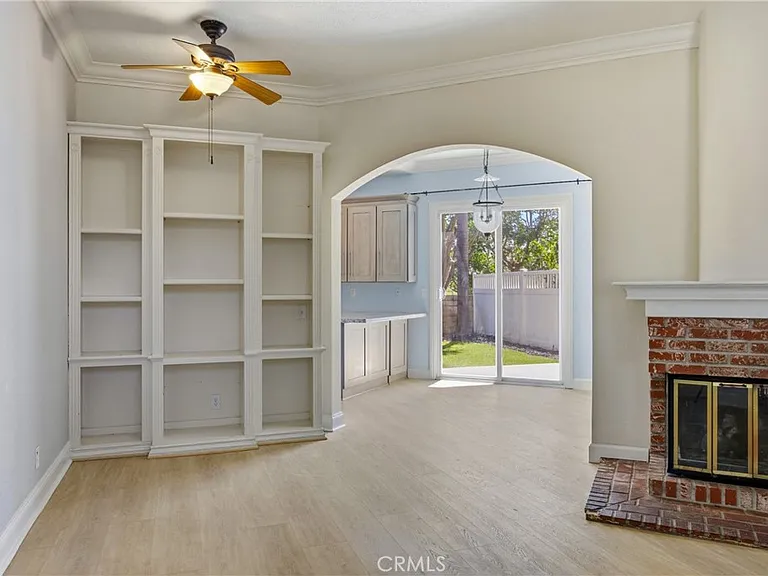 26201 Sunnyglen Ave — Photo 5