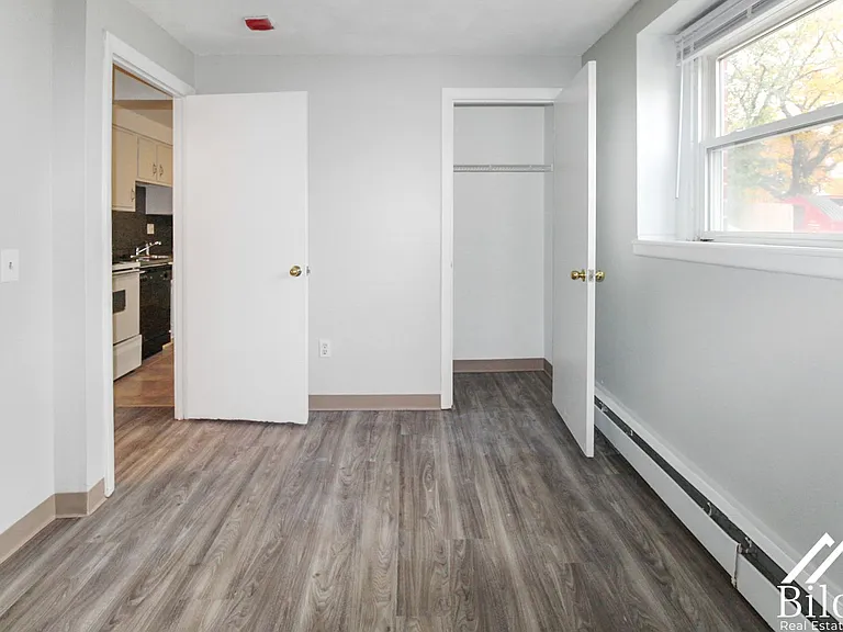 Hillside Terrace Apartments — Photo 156