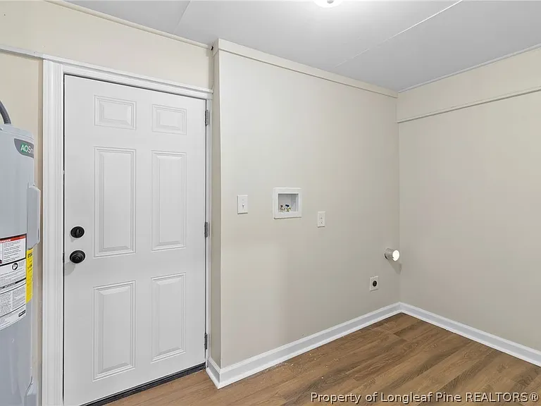 503 W Harnett St — Photo 29