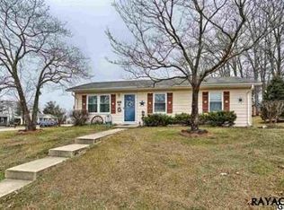 4901 Grant Dr, York, PA 17408