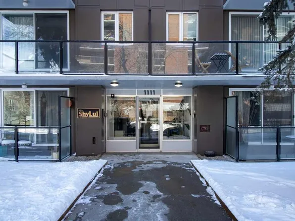 1111 S 15th Ave SW #302, Calgary, AB T2R 0S8