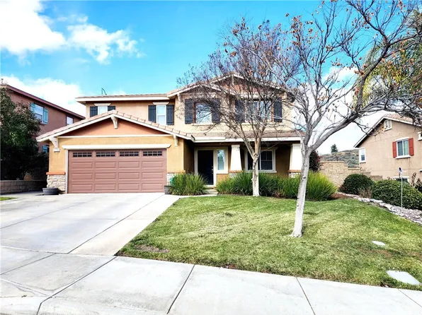 53204 Beales St, Lake Elsinore, CA 92532