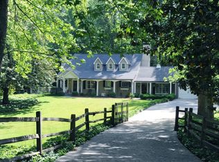 4557 Powers Ferry Rd, Sandy Springs, GA 30327