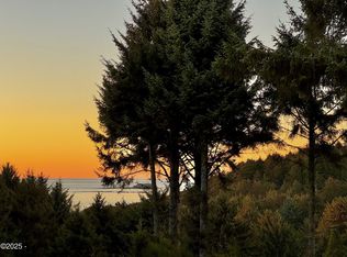 12282 NE Coos St, Newport, OR