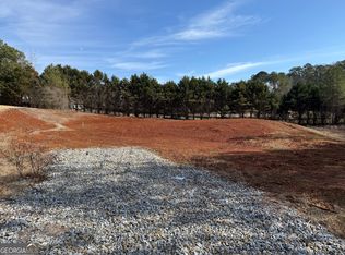 106 Landings Way, Lagrange, GA 30240