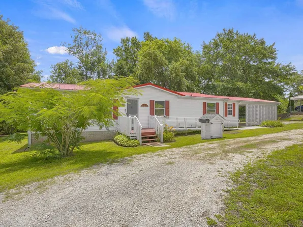 210 Deer Creek Trl, Walhalla, SC 29691