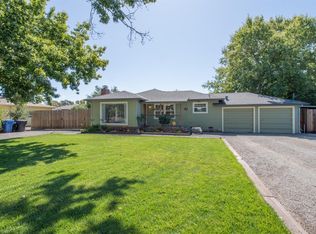 1610 Ditty Ave, Santa Rosa, CA 95403
