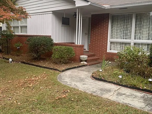 2613 N Main St, Tarboro, NC 27886